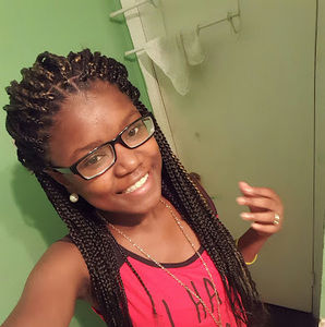 Meet your Posher, Cierra